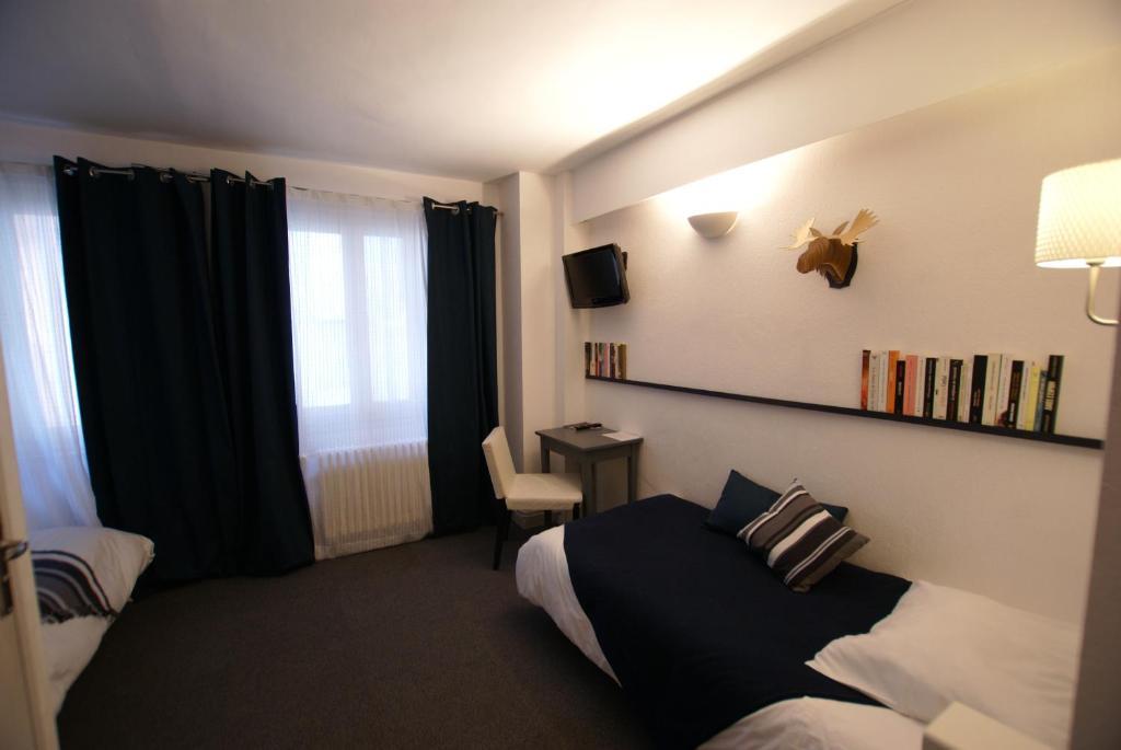Hotel De La Placette Barcelonnette Room photo